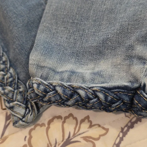 Curve Appeal Braided Denim Jacket, Light Wash - Picture 4 of 7